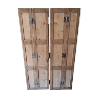 Indoor shutters
