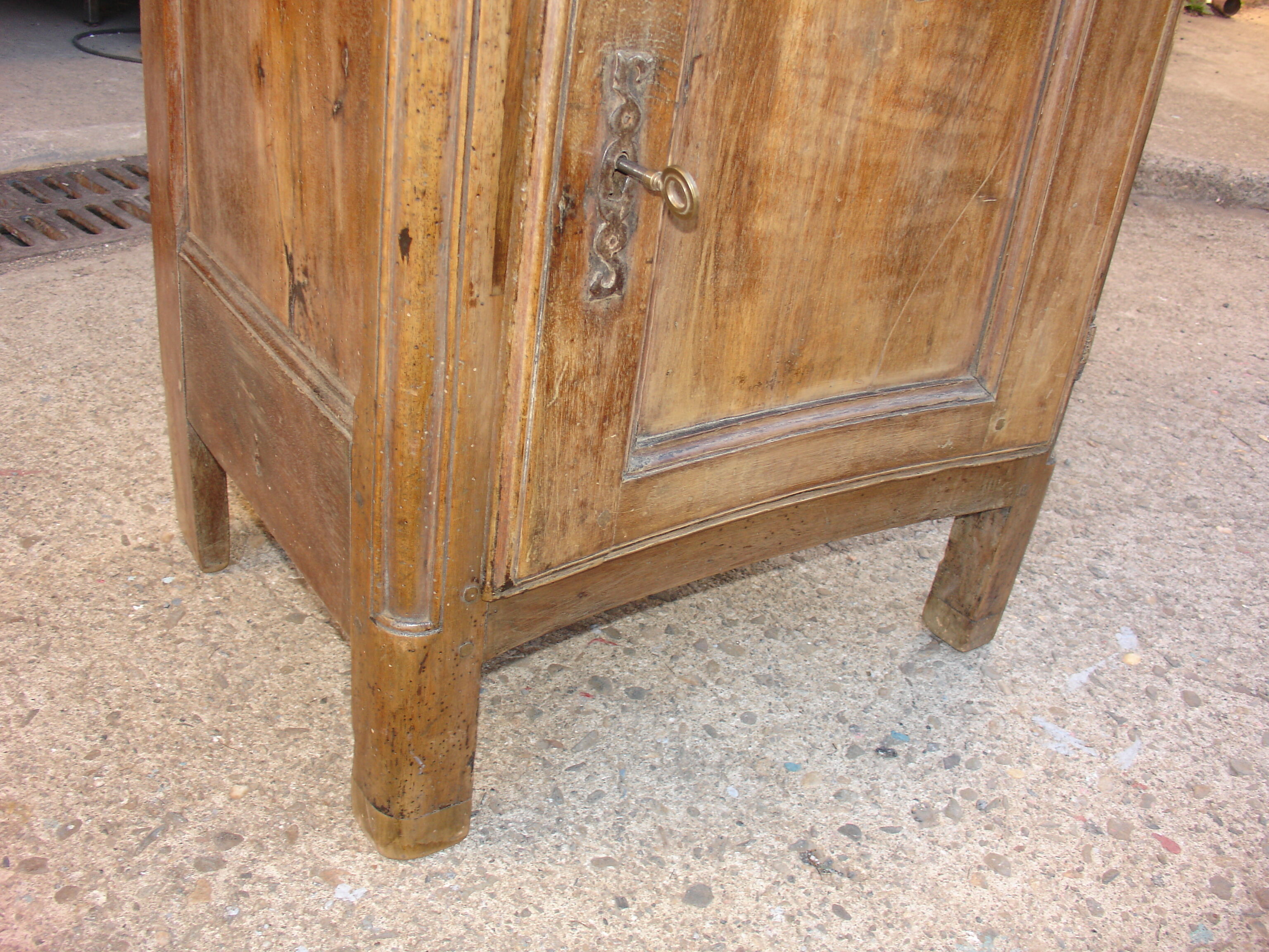 Scriban time Louis XIV Walnut
