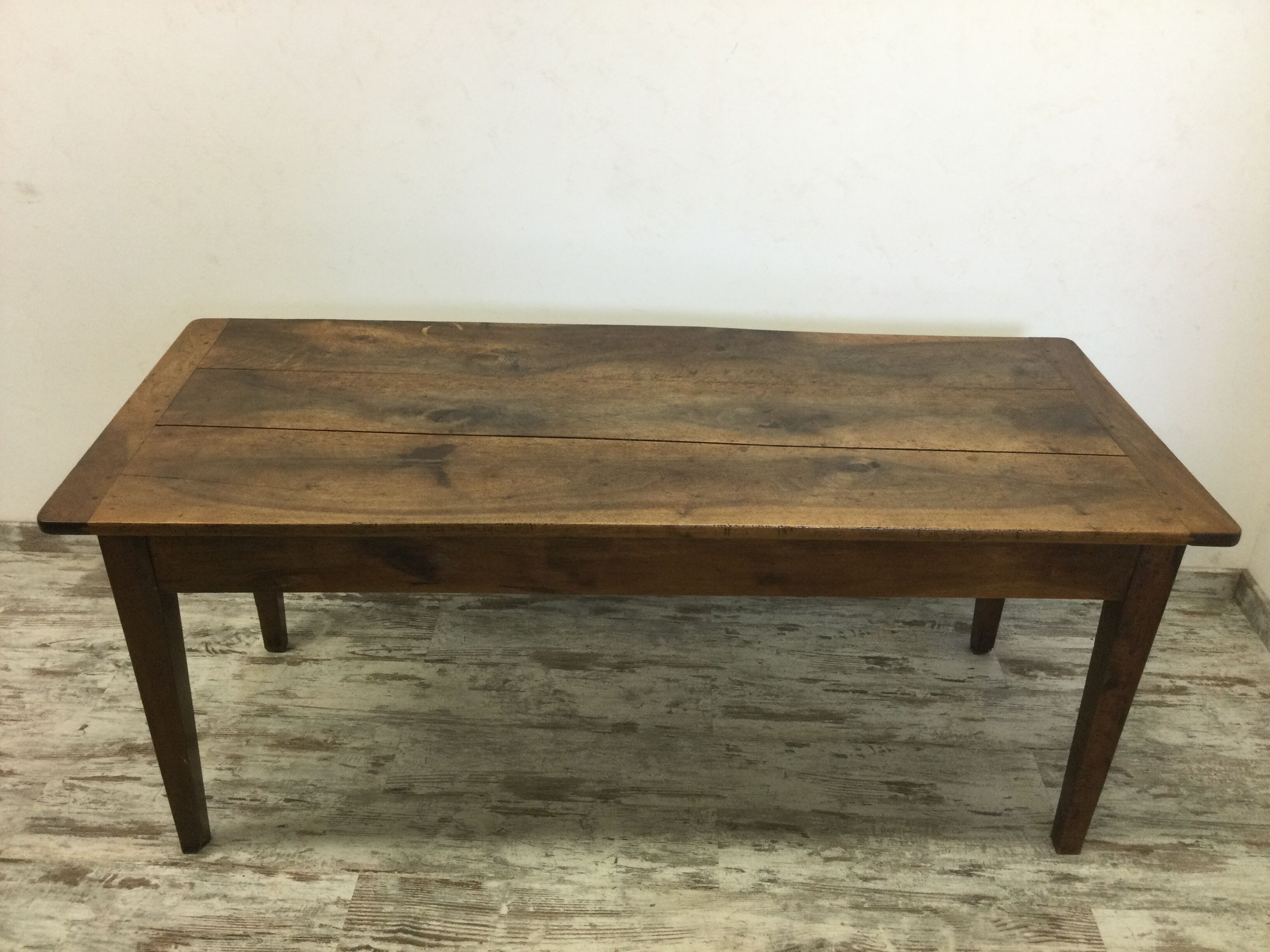 Table pétrin ancien