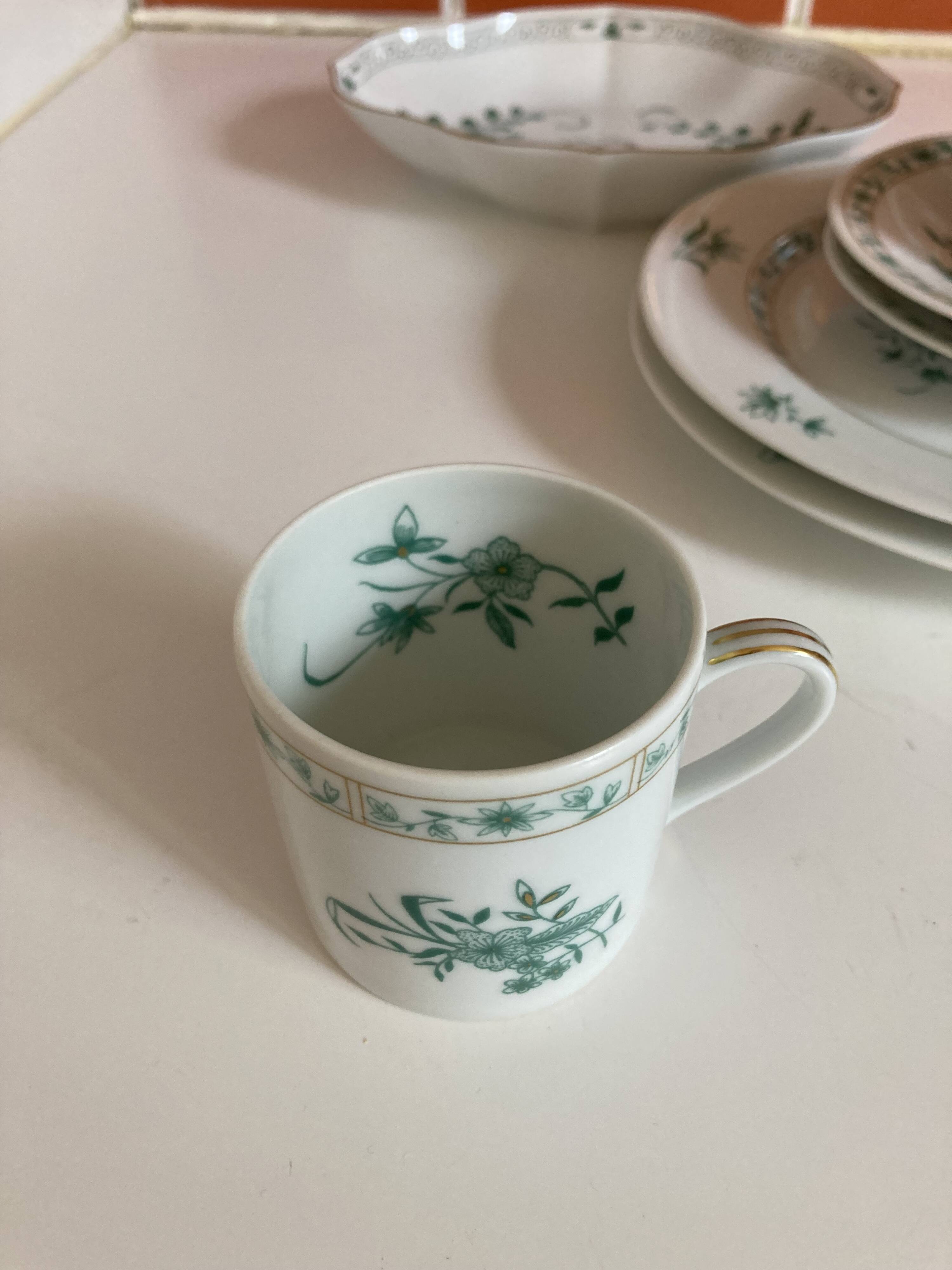 Bernardaud porcelain cake set