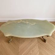 Table basse ancienne plateau marbre et piétement laiton doré