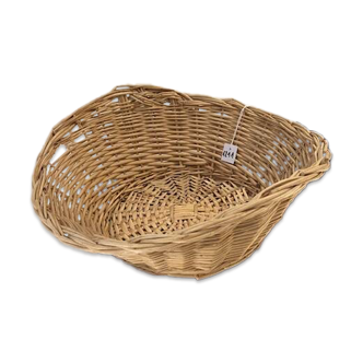 Wicker basket