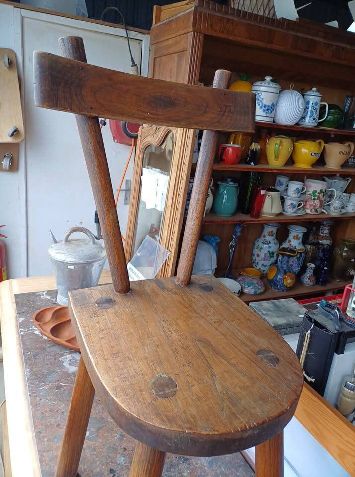 Chaise brutaliste