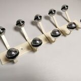 POrte Coats, design of the 70s. ball hooks