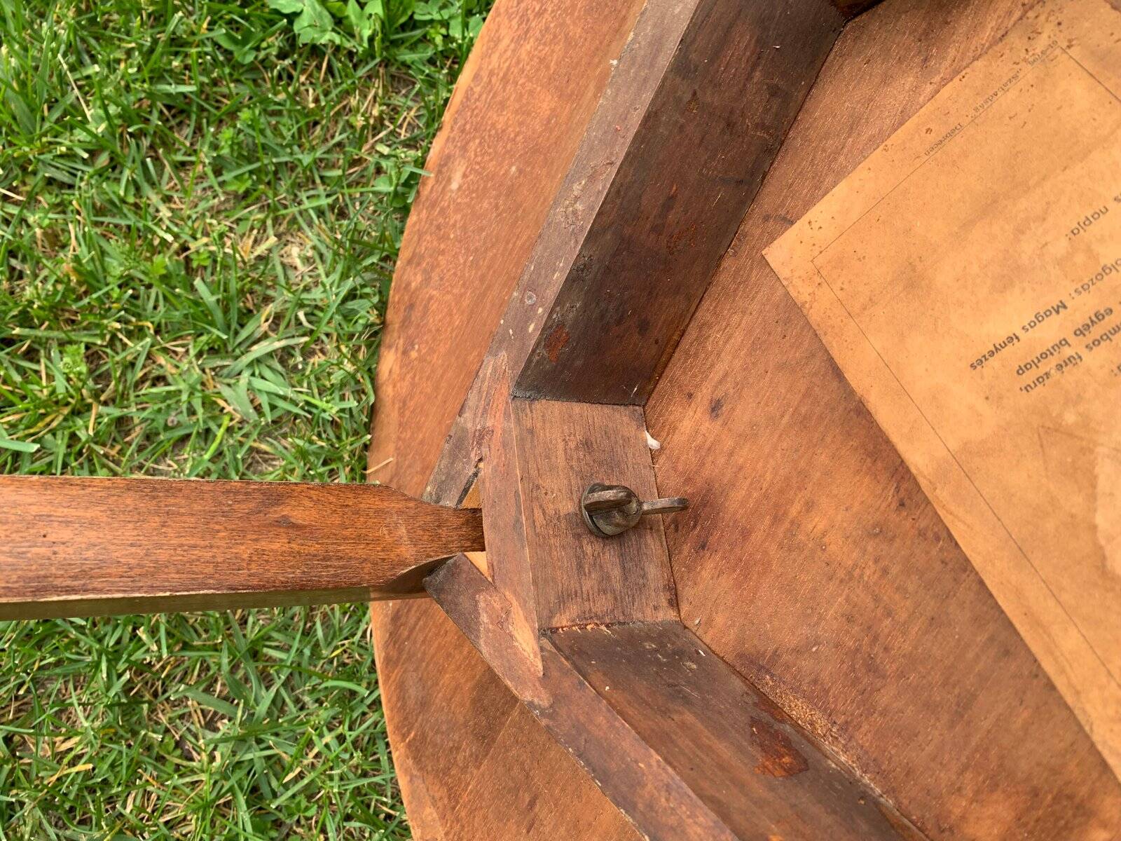 Mid-century brown side table in solid wood, 1960s tripod style.