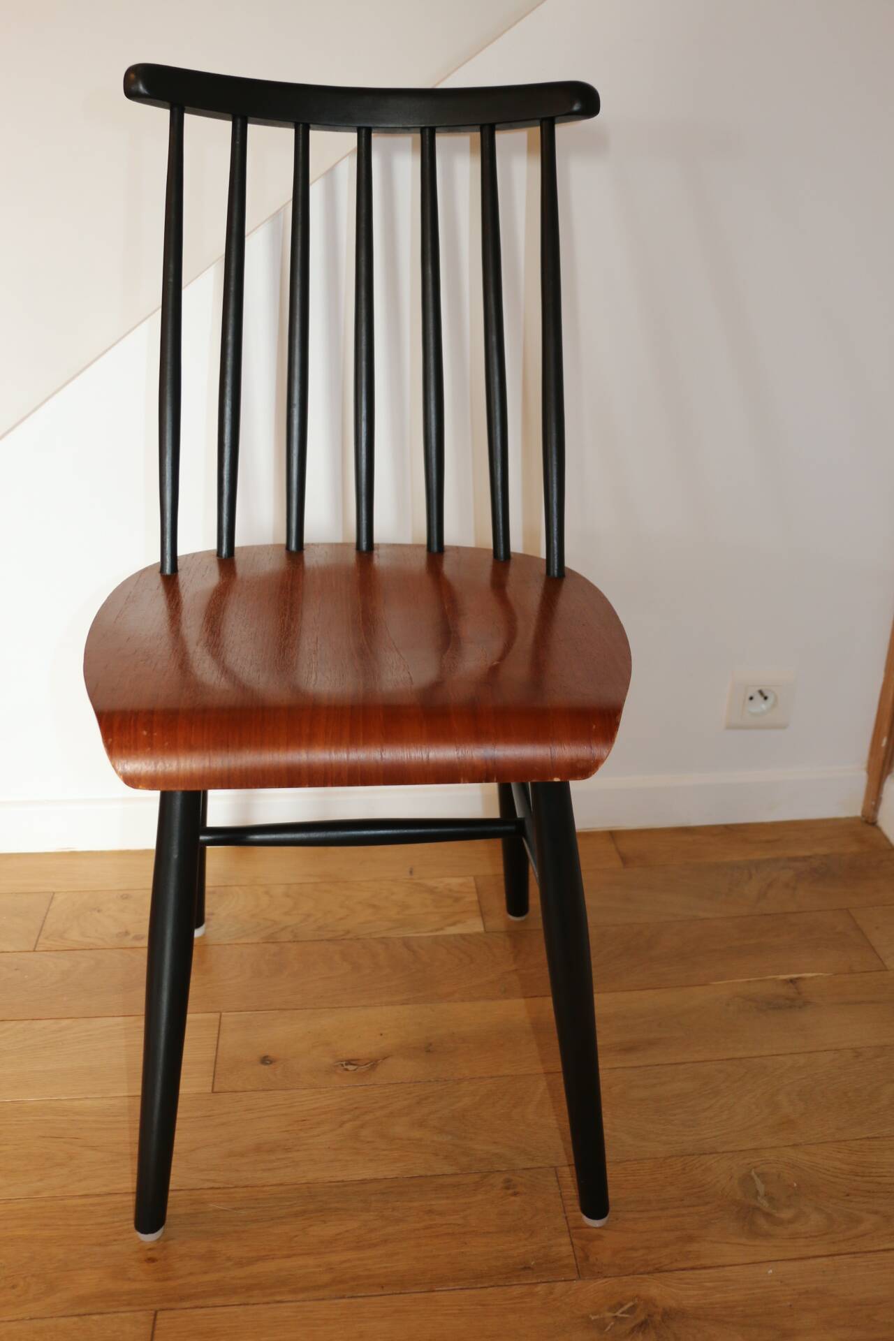 Fanette chair by ilmari tapiovaara