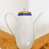 Porcelain teapot / Czech Republic