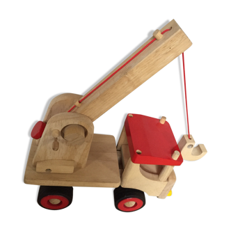 Truck solid wooden crane with lift arm