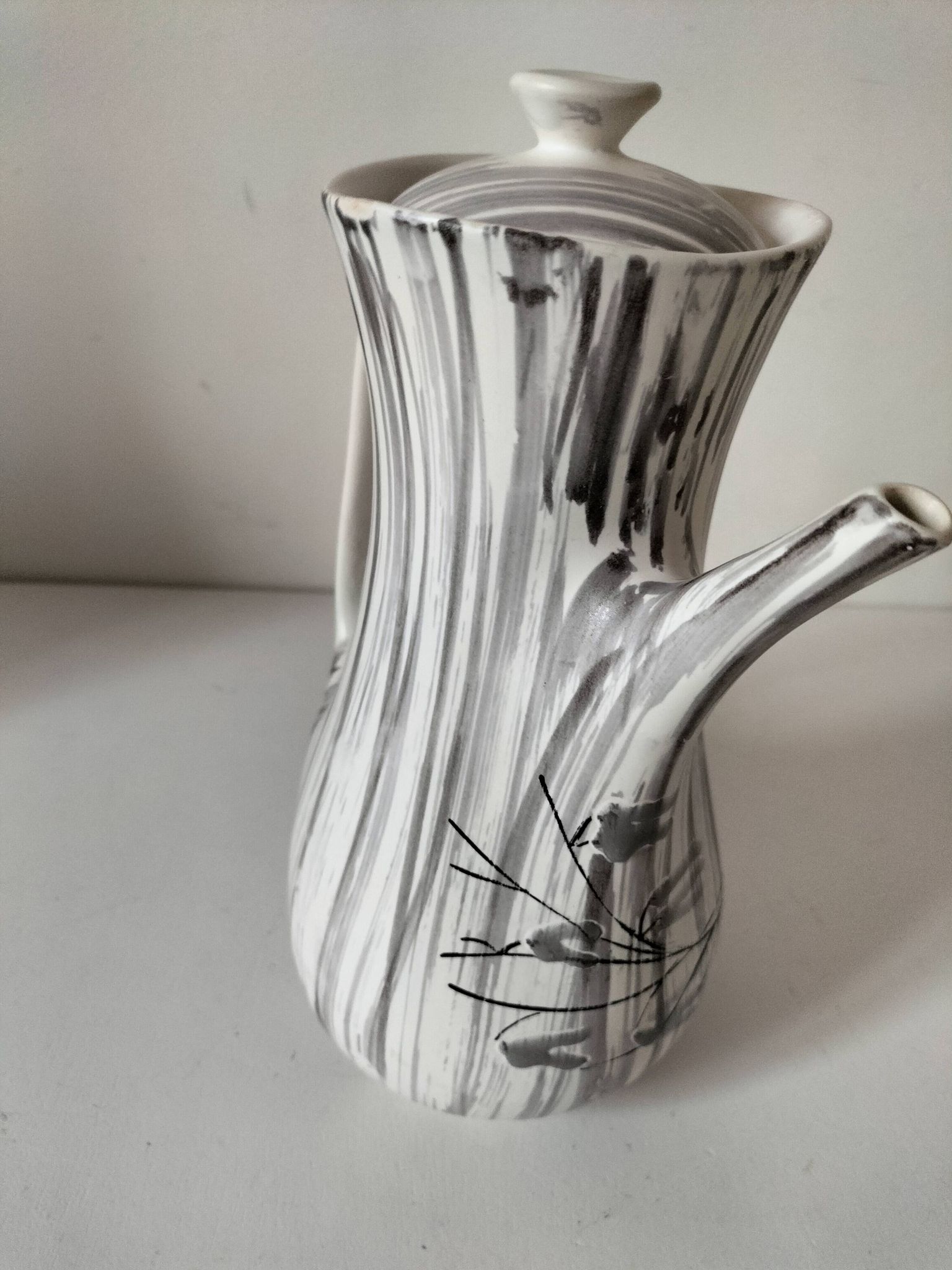 Cafetière Niderviller décor Chatons – faïence expressive années 50