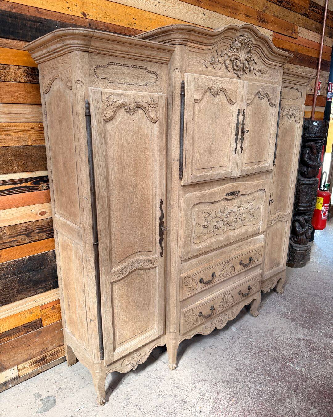 Lingère, armoire en chêne