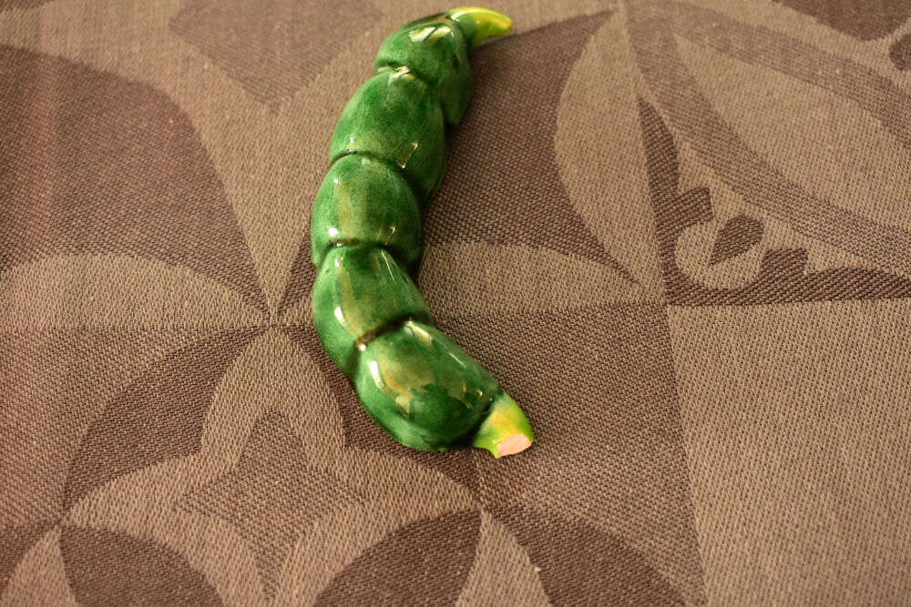 Ceramic knife holder 1960