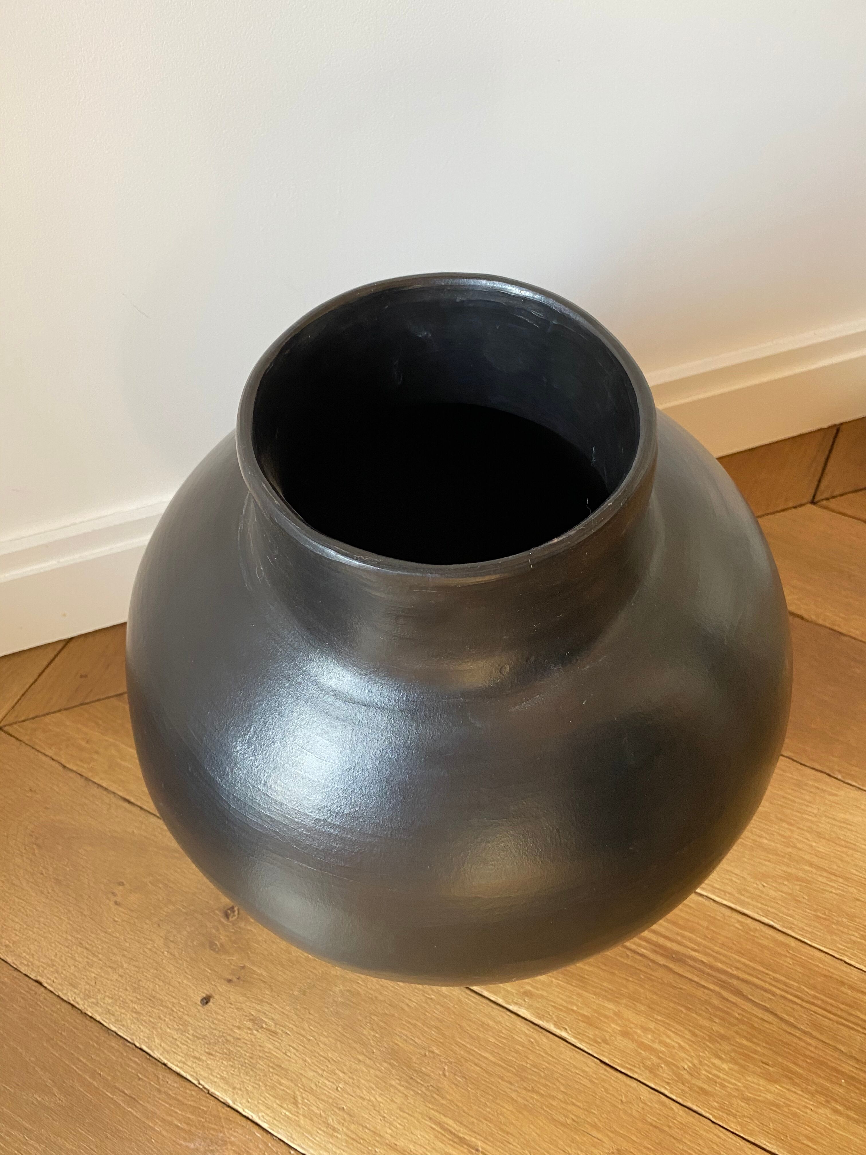 Sebastian Herkner Black Terracotta Vase Edition Ames Barro