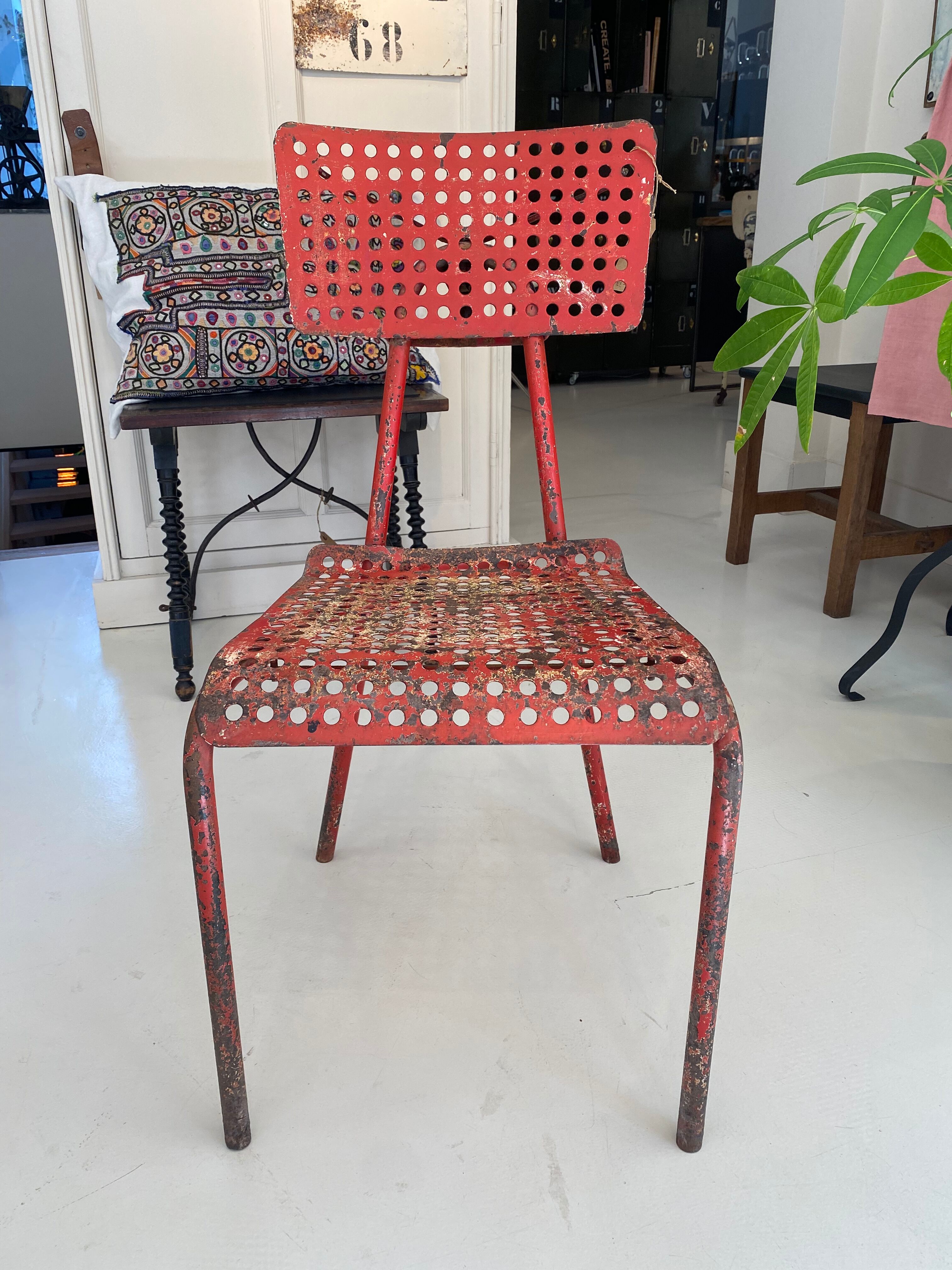 Antique chair by René malaval with its table