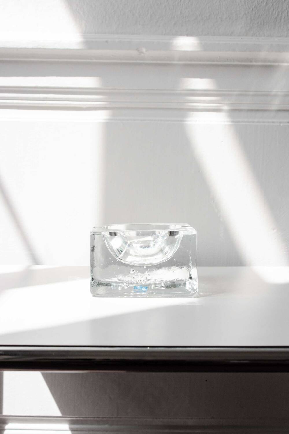 Cendrier en verre soufflé à bulles par Nybro Sweden