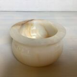 Onyx ring sizer pocket
