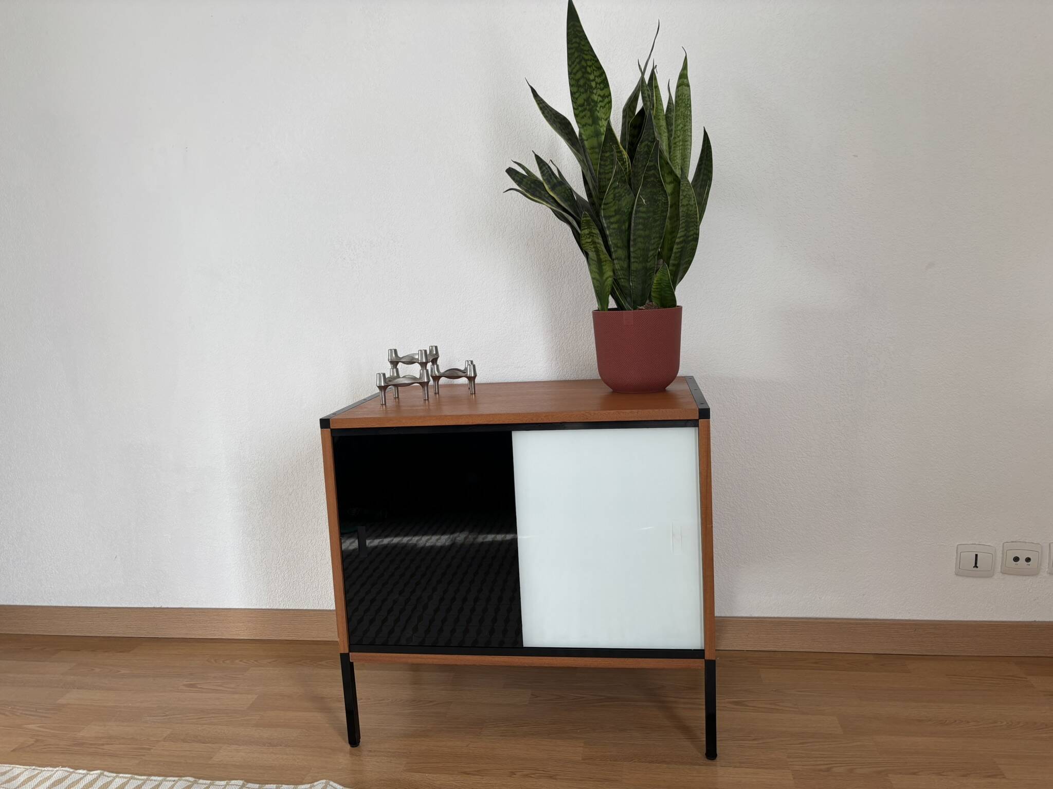 ARP MINVIELLE furniture