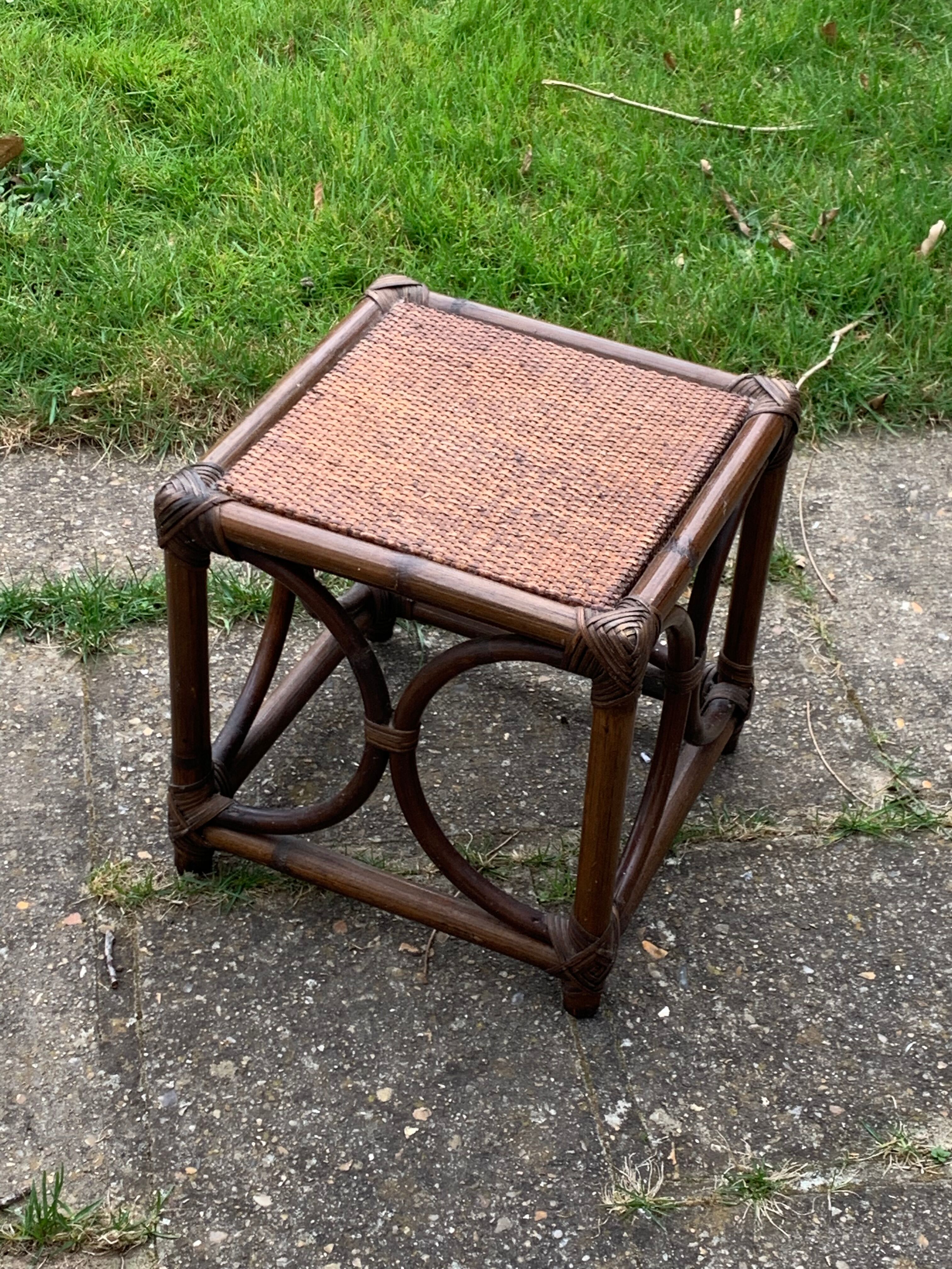 Small square-shaped side table in bamboo and vintage wicker