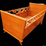 50s baby bed