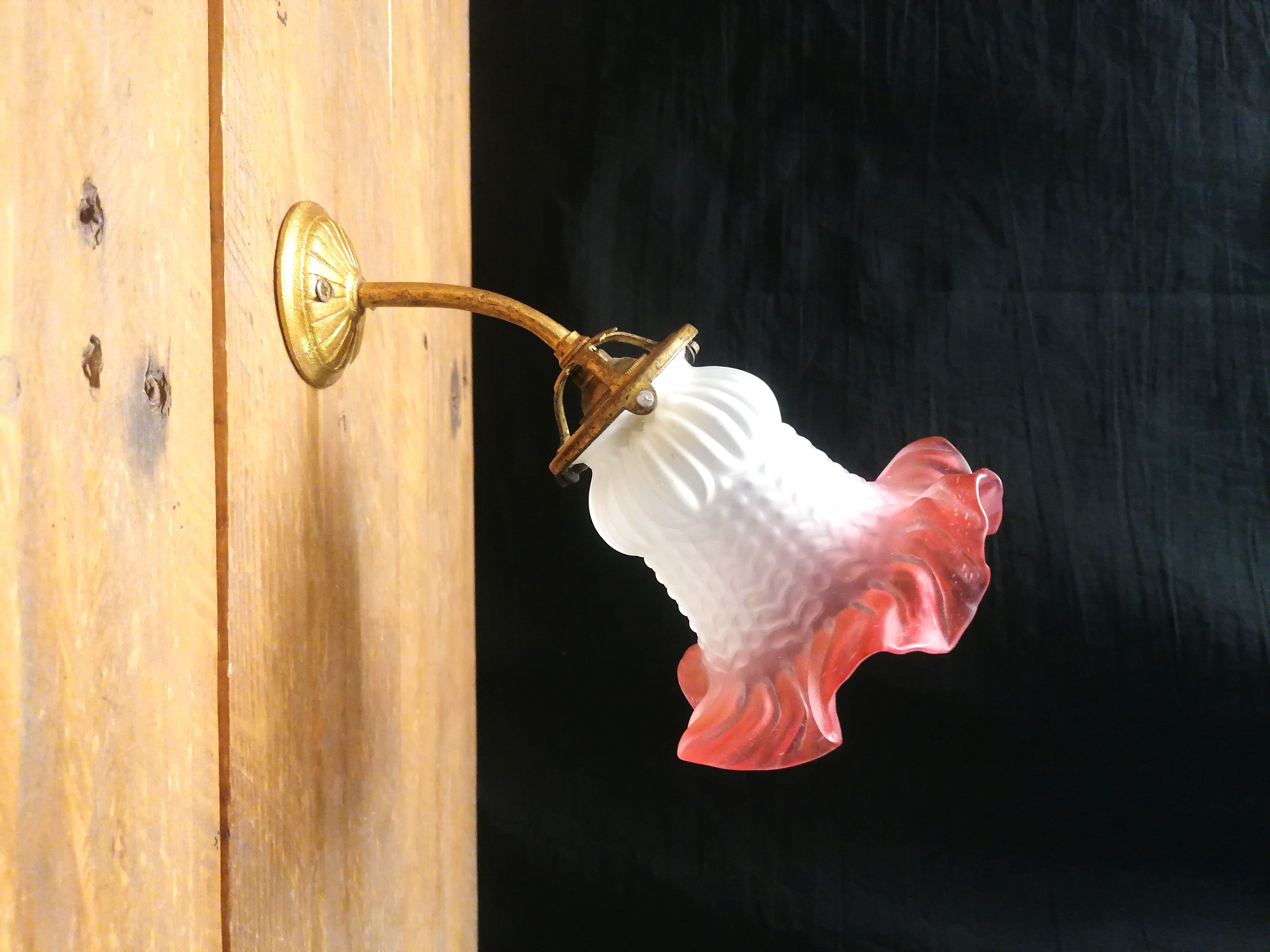 Retro wall lamp, brass support and tulip glass pressed pink and white 1950