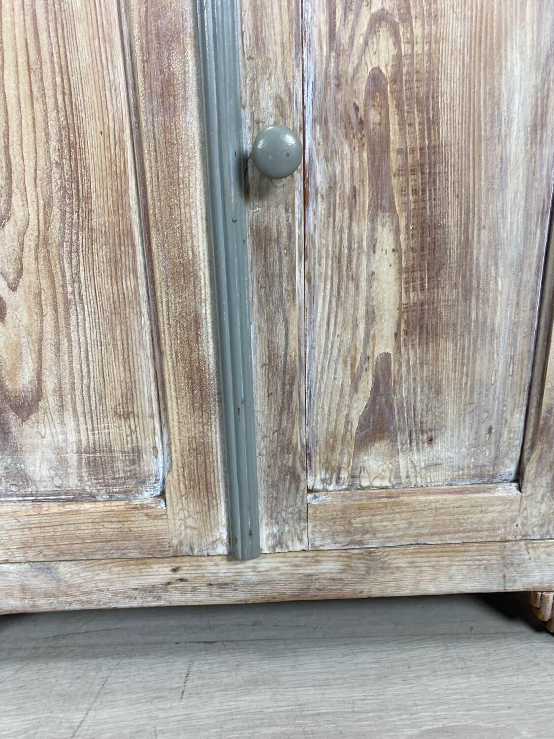 Little Parisian buffet