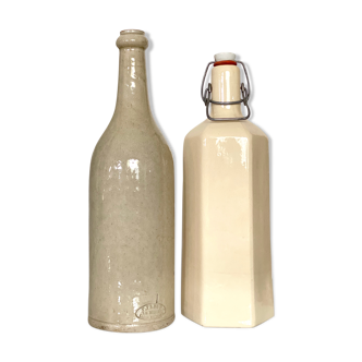 Duo of 2 bottles in vintage sandstone