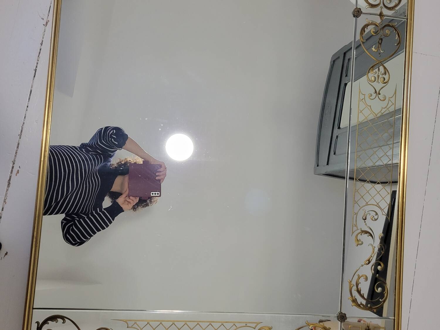 Eglomise brasserie mirror, late 19th century