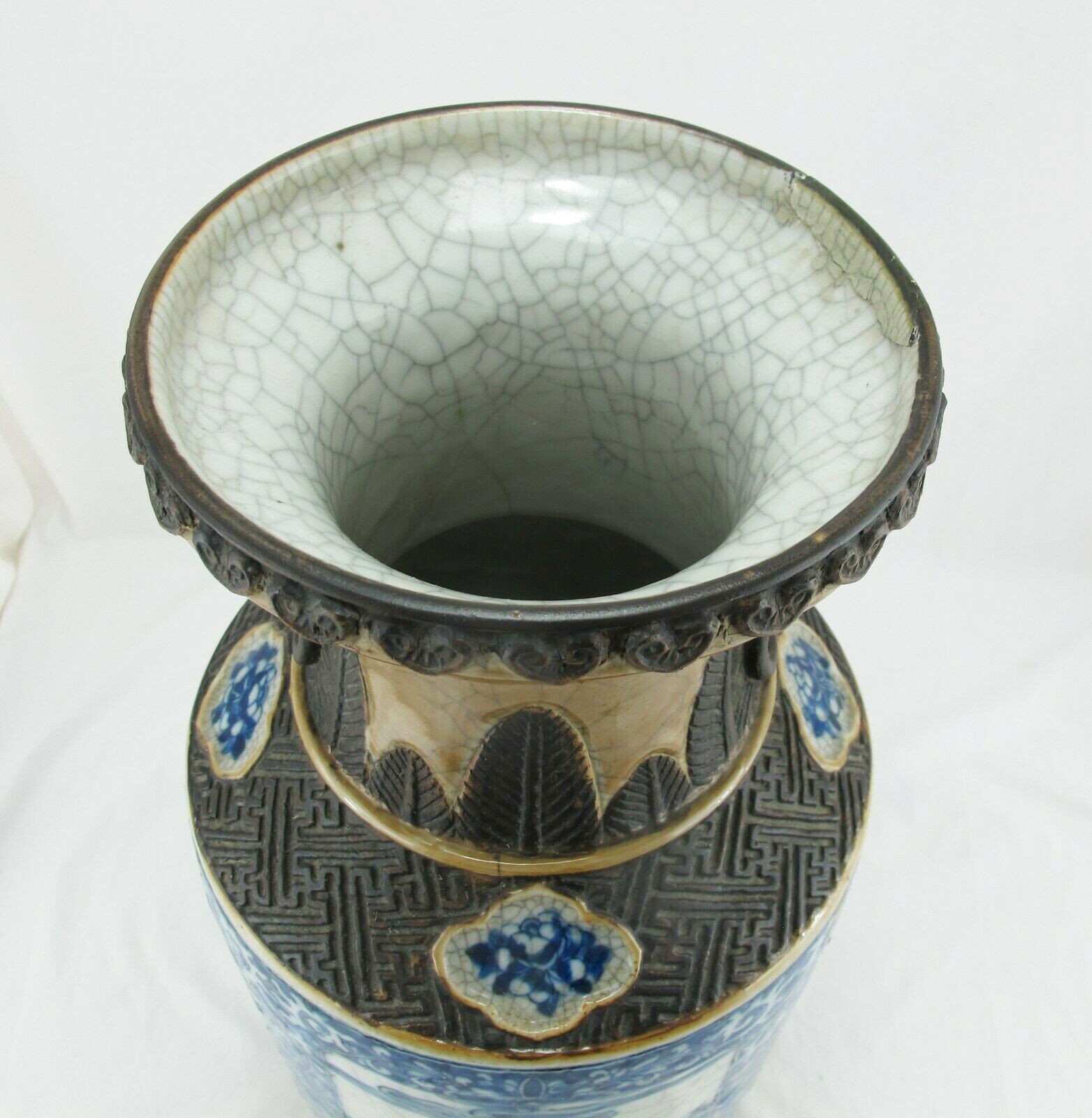 Ancient Chinese vase China 19th century