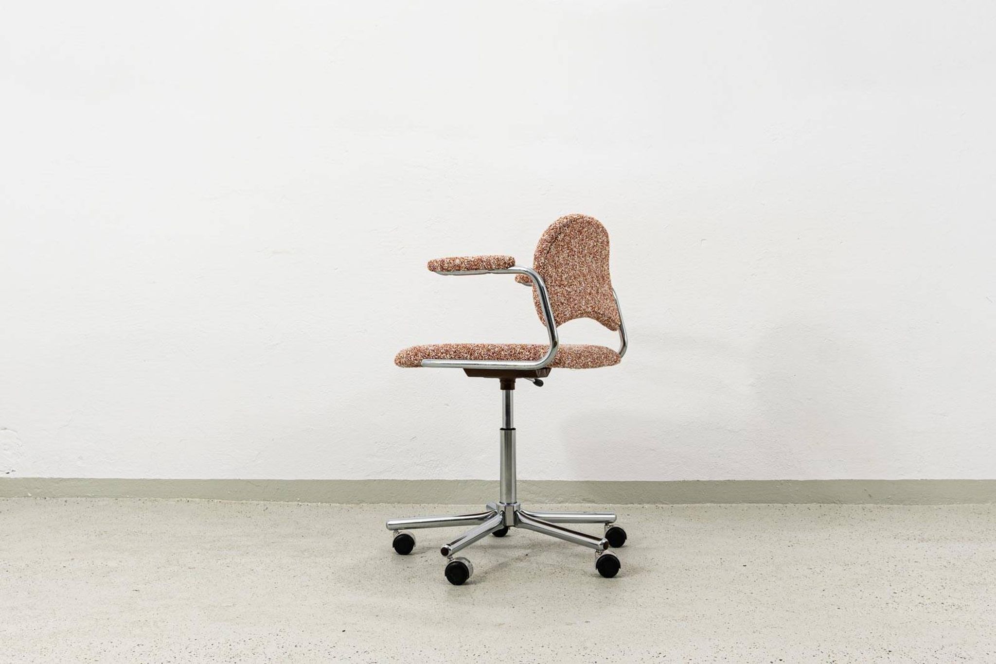 Vintage Office Chair From Kovona In Kvadrat Fabric, 1990s
