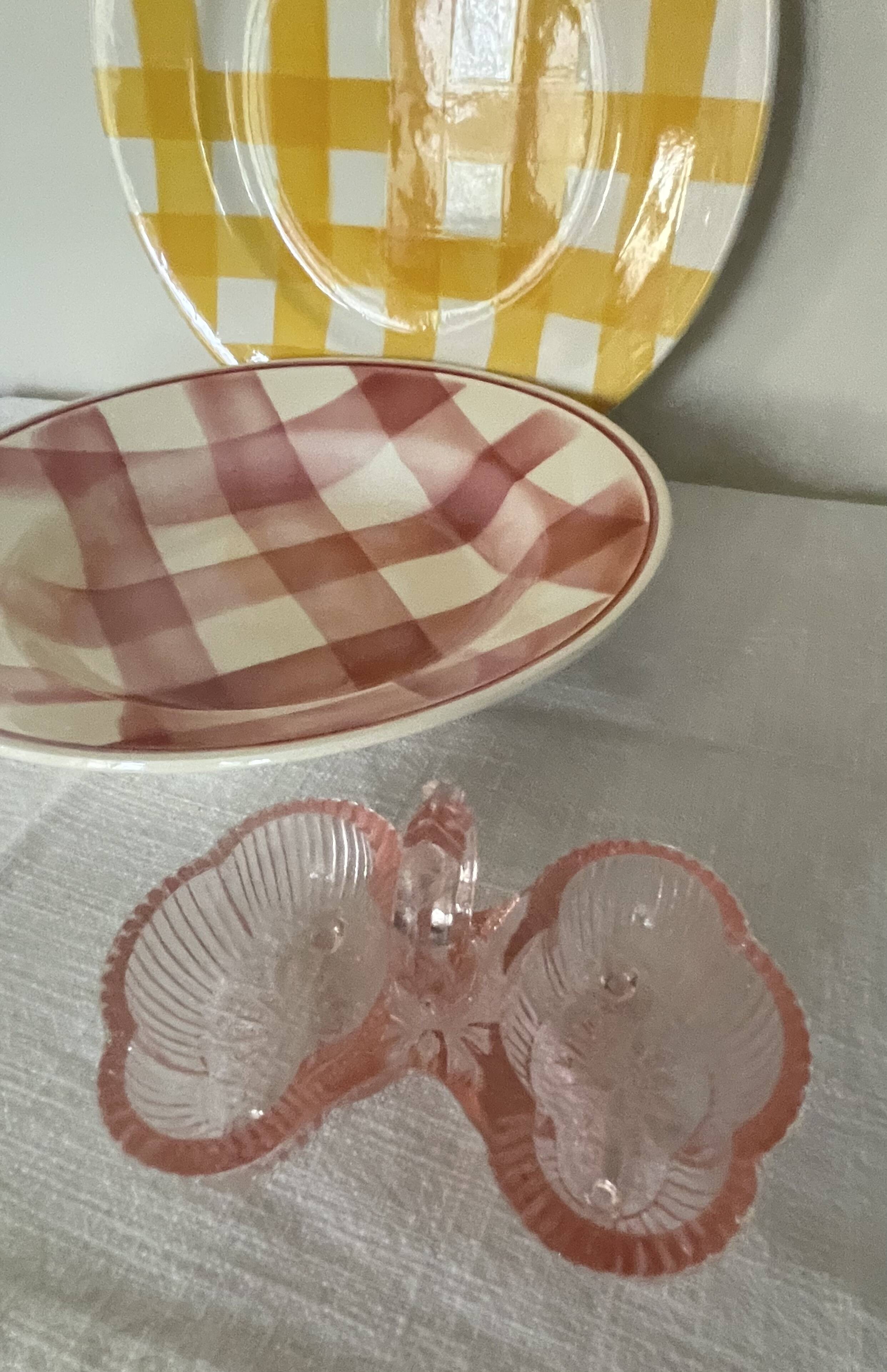 Pink double glass salt shaker