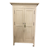 Armoire patinée blanc-crème