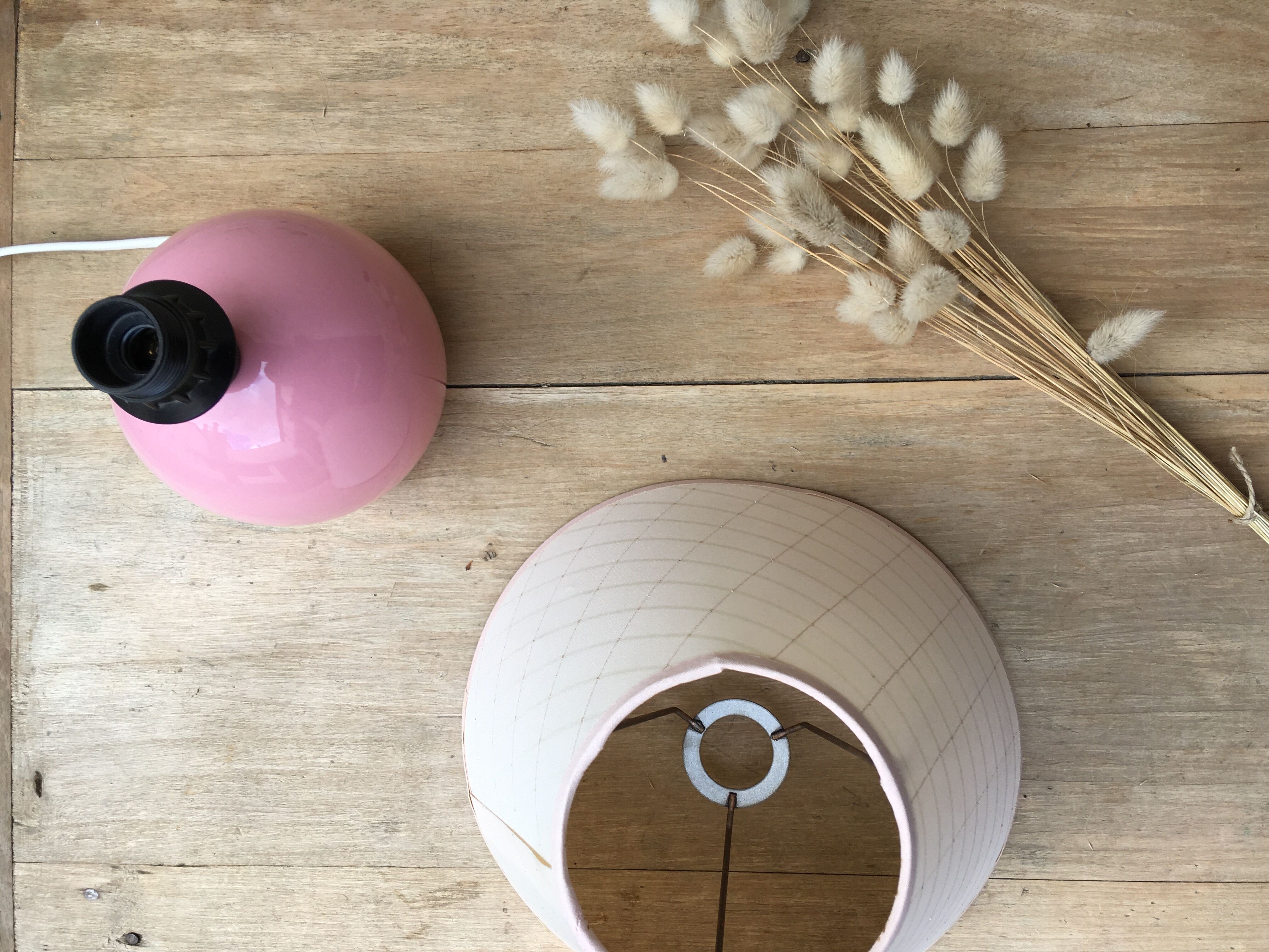 Pink ceramic lamp