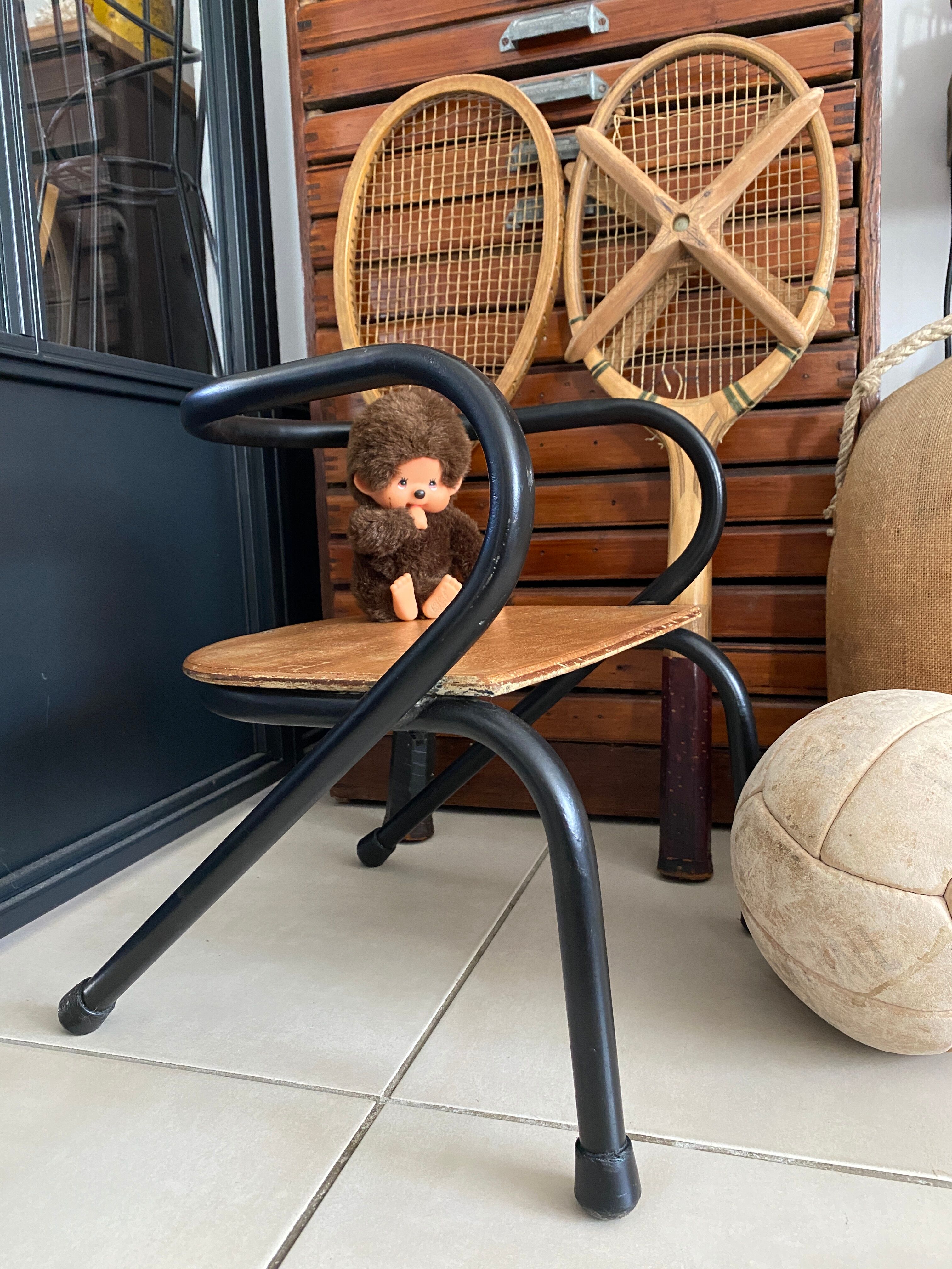 Chaise écolier enfant vintage de Jacques Hitier