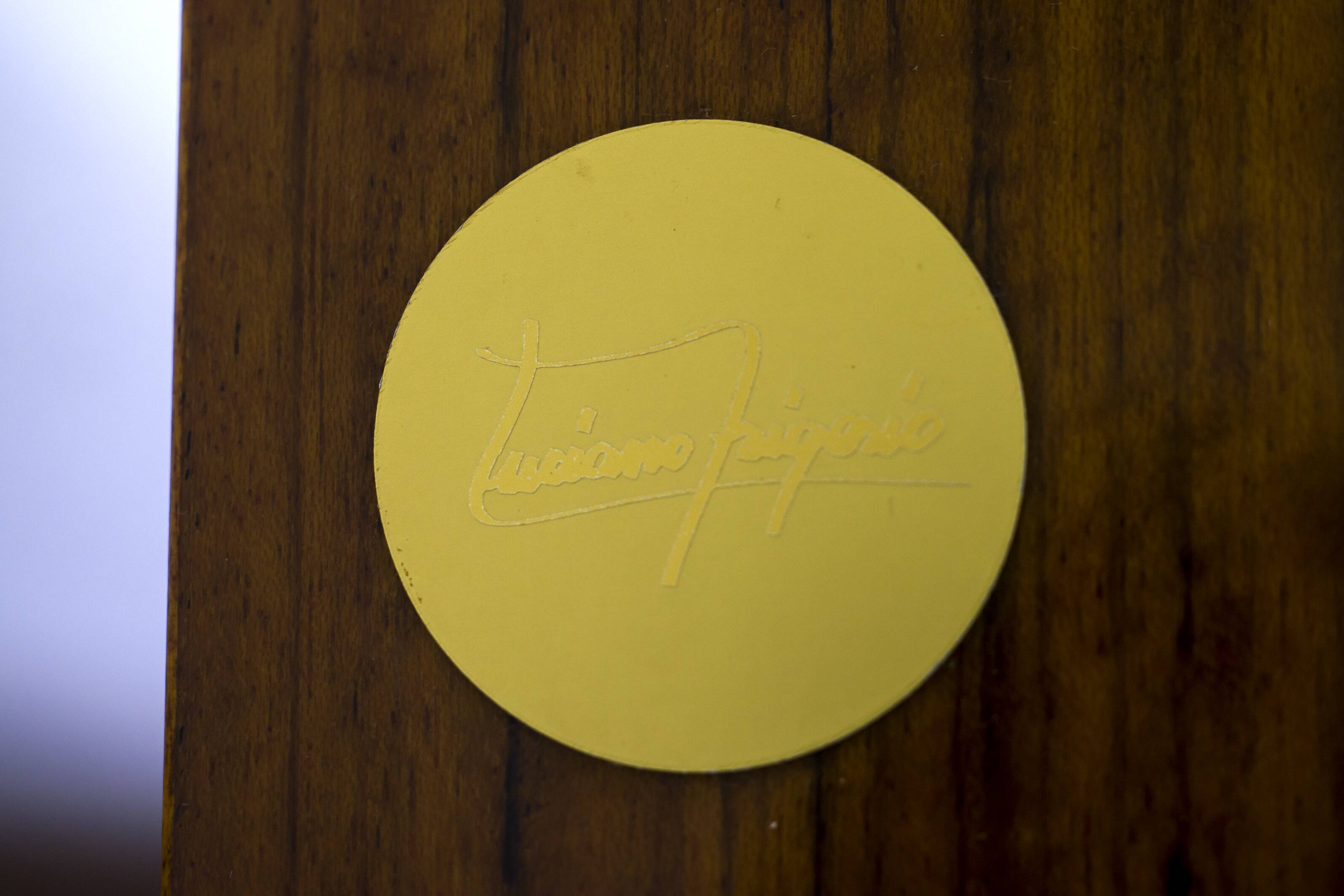 Signed Luciano Frigerio Rare Italian Inlaid Bar Cabinet "Paganini", 1975s