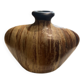 Artisanal vase