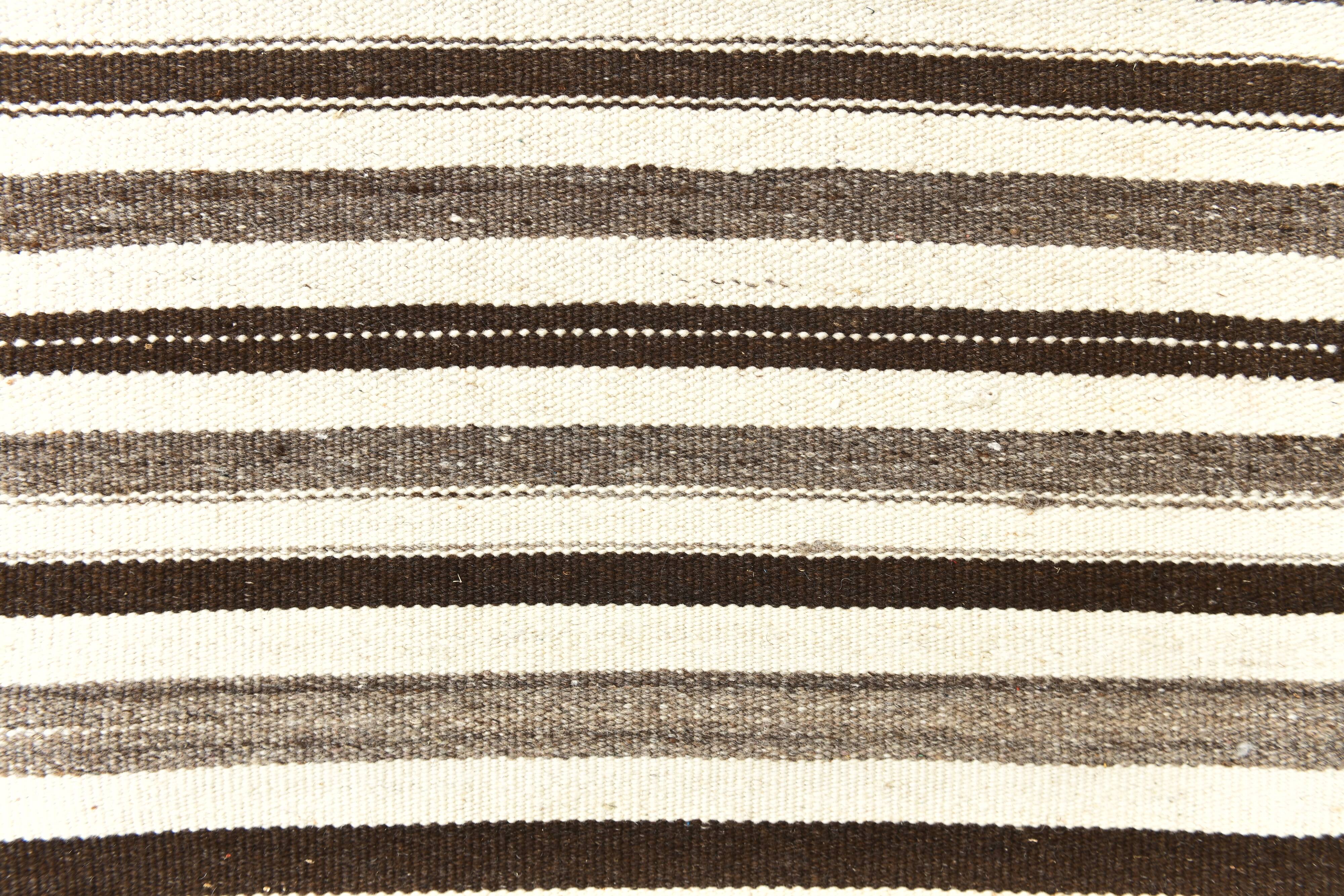 8x10 Dark Brown & Beige Kilim Rug 239x293Cm SK 35486