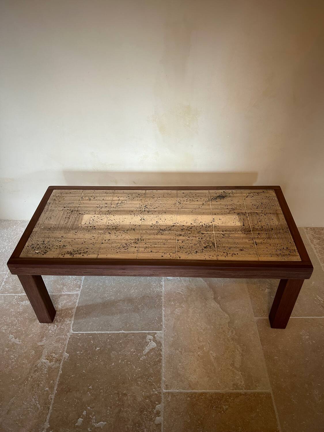 Jean d'Asti coffee table