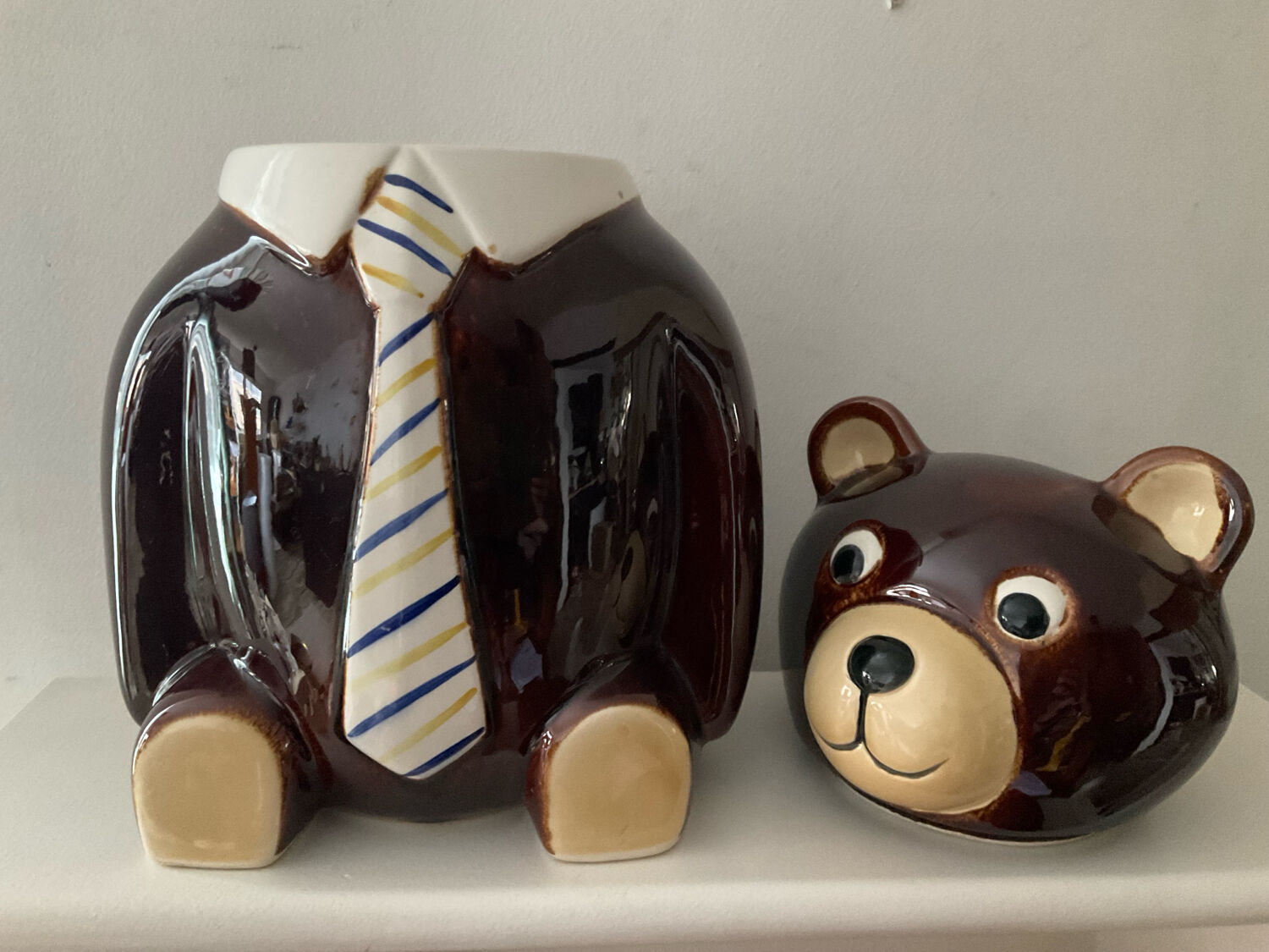 Vintage ceramic glazed bear biscuit jar