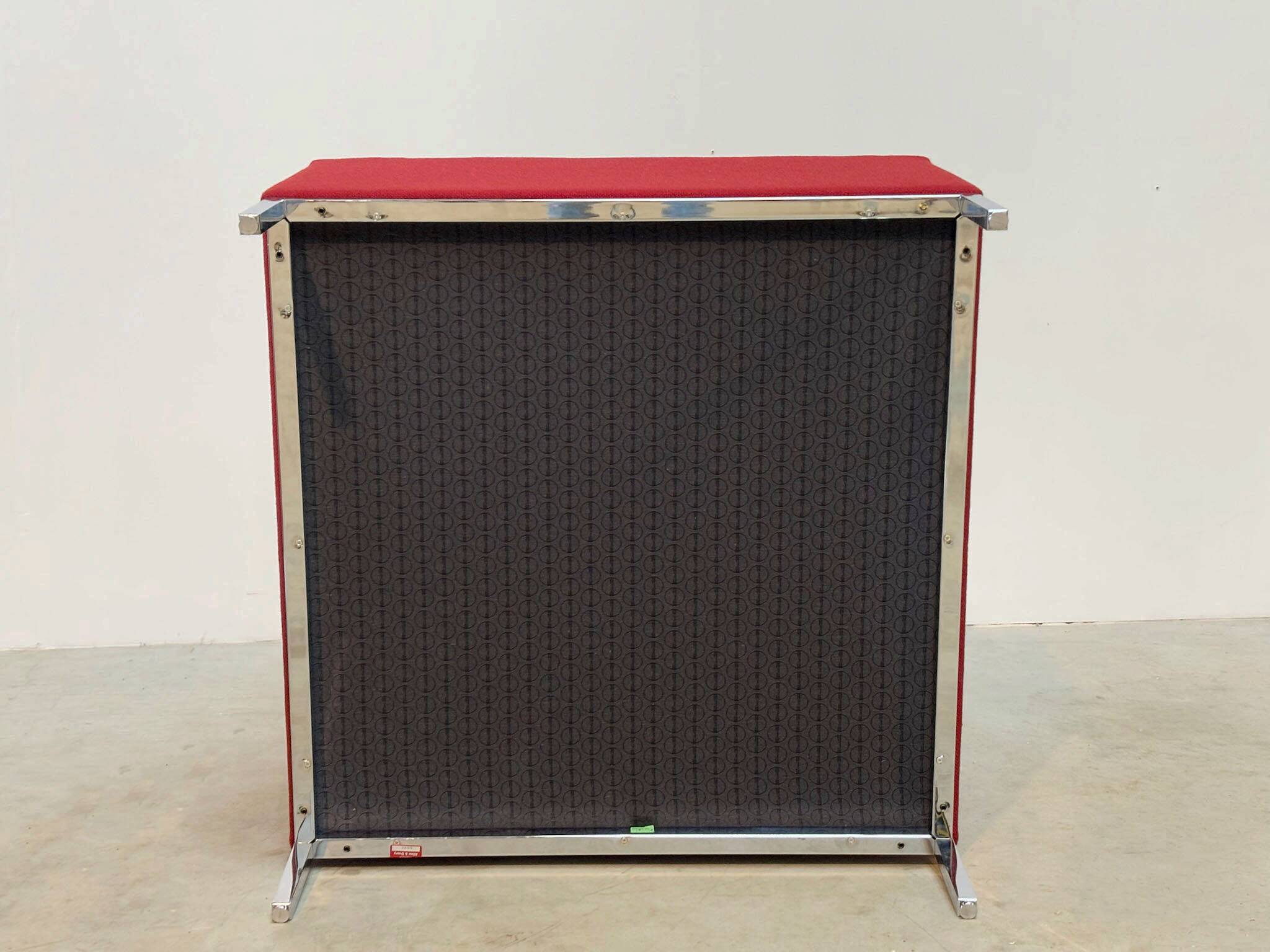 Set of two Florence Knoll lounge chairs