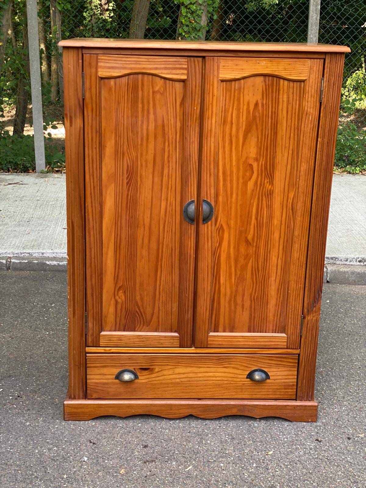 Small wardrobe / bonnetière in solid honey pine with 2 doors and 1 drawer.