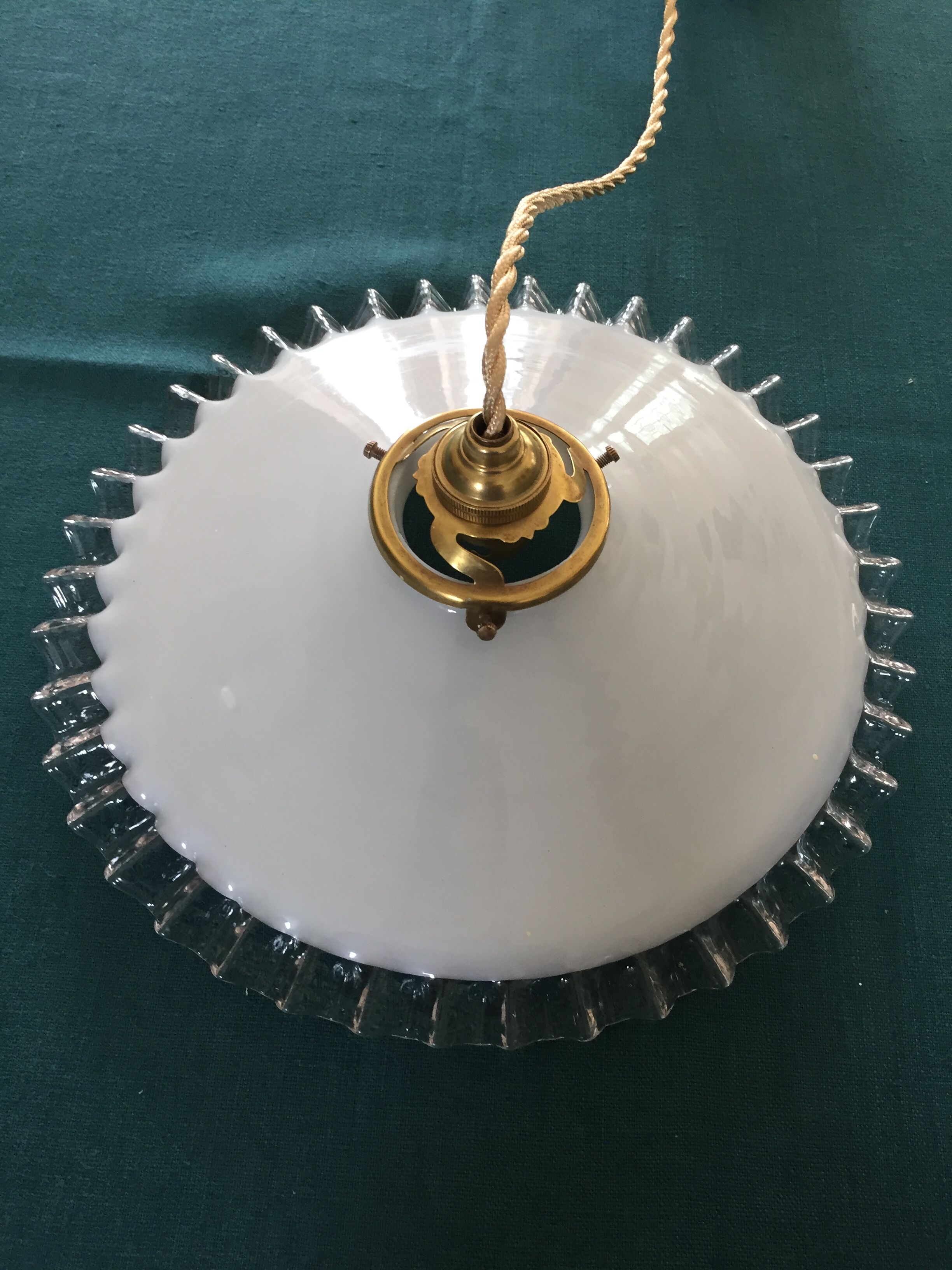 Suspension opaline rises down 1920s (number 8)