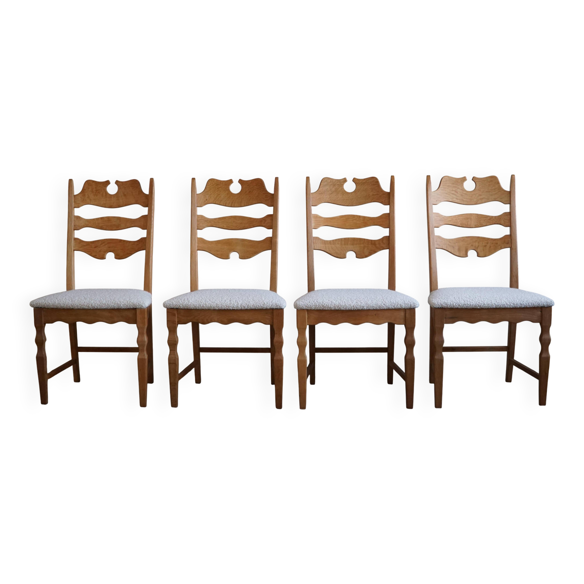 Set of 4 "Razorblade" high back chairs in oak & boucle, Henning Kjærnulf, 1960s