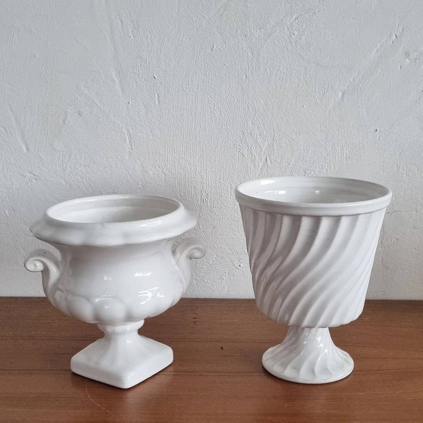 Vintage Medici vase pot holder, old white earthenware