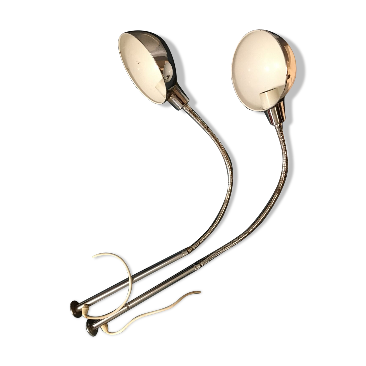 Old chrome Jumo lamp to be fixed with flexible