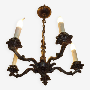 Lustre à 5 lumières en bronze antique français avec détails de feuilles 4639
