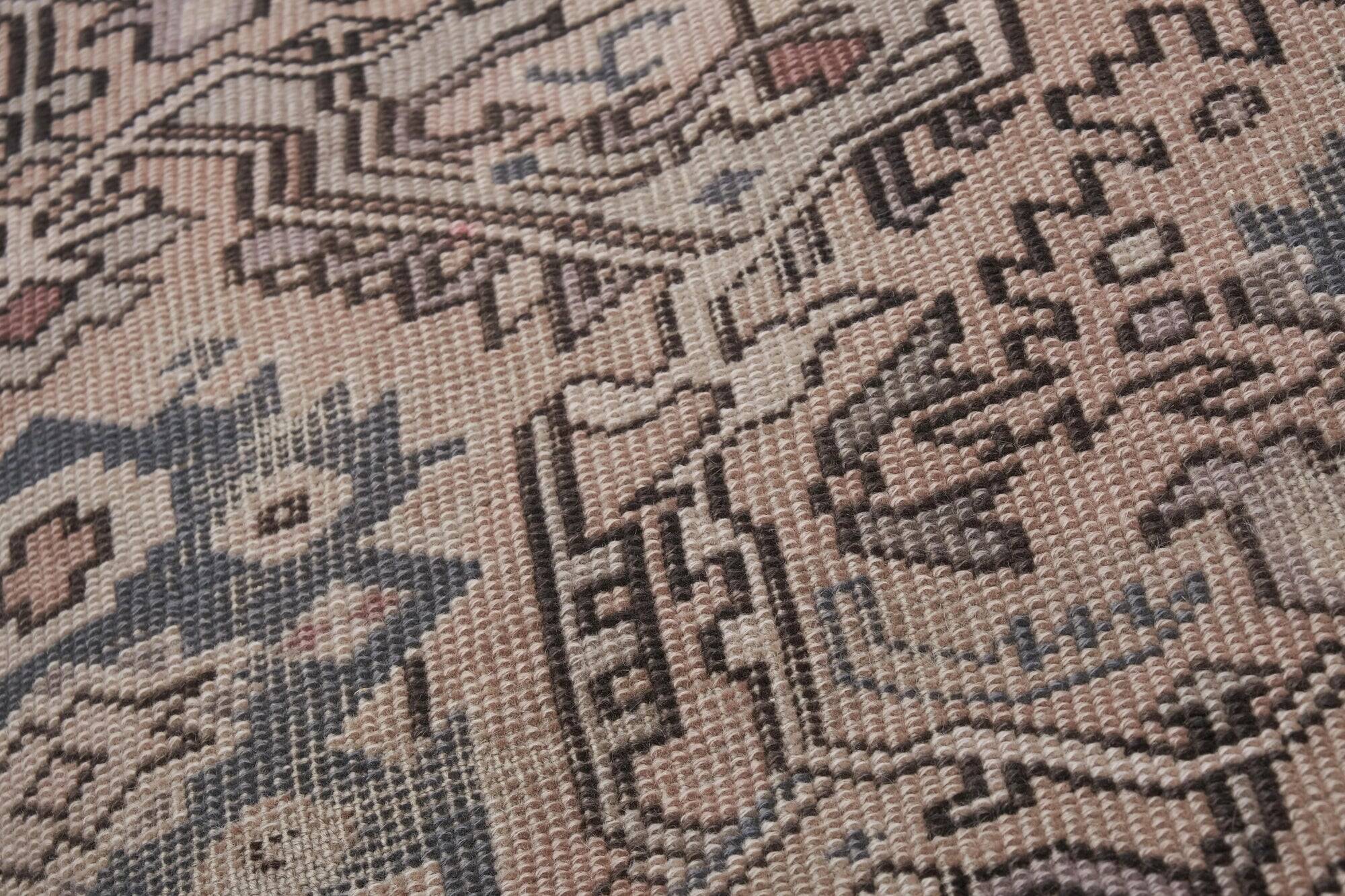 Vintage Turkish rug handmade 100x138 cm