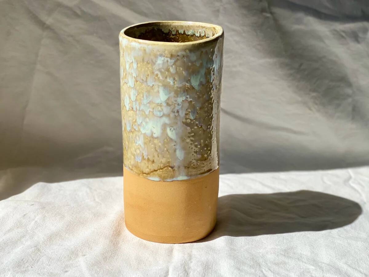 Vase - 20 cm - red stoneware - lunar white