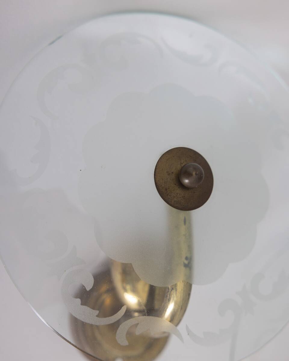 PAIR OF VINTAGE 1950S WALL LAMPS IN BRASS AND GLASS, ITALIAN DESIGN