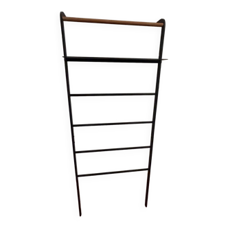 Yamazaki ladder with shelf