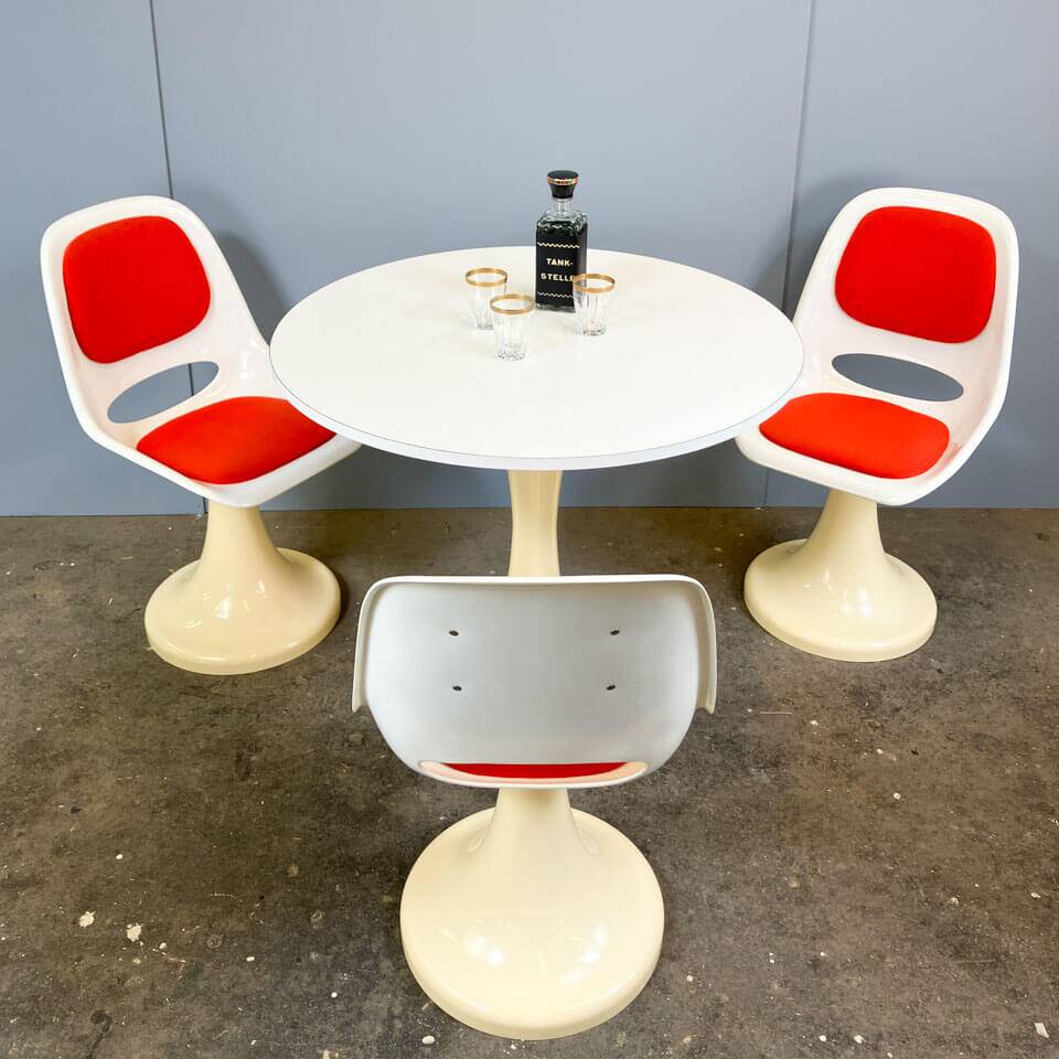 Vintage set of 3 tulip chairs and table, plastic, 70s
