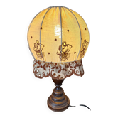 Lampe de chevet vintage en bois et tissu brodé-Déco rétro